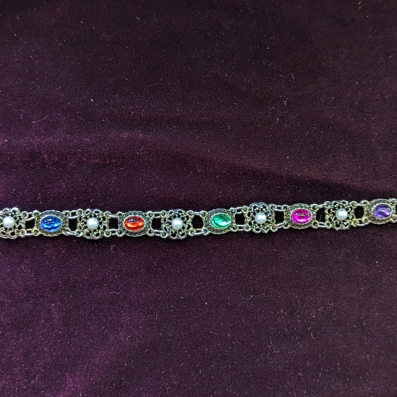 Dark Academia Multi-Colored Bracelet - Picture 4 of 4